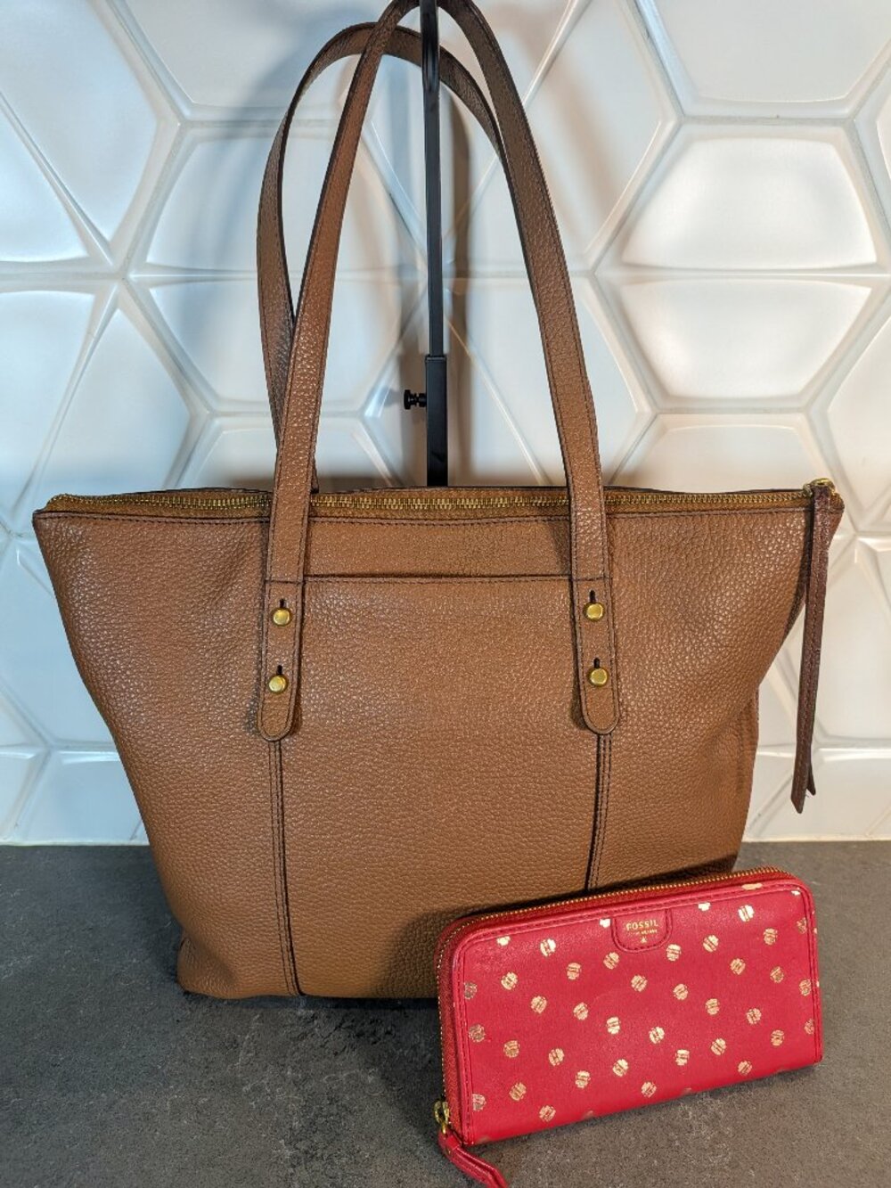 Fossil Jenna Brown Pebbled Leather Tote Bag + Red Wallet Set | Vintage Boho Chic
